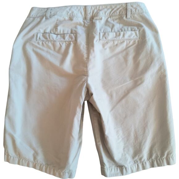 Torrid Bermuda Shorts Women's Size 12 Neutral Khaki 12 inch Cotton Flat front - Picture 3 of 10
